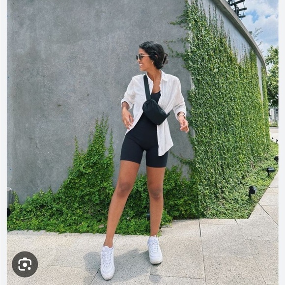 NEW Aritzia Wilfred Women’s Free Divinity 7" Romper Black - Picture 6 of 15